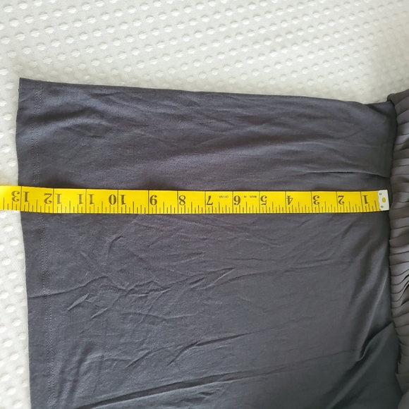 Zara asymmetrical gray pleated skirt - Picture 4 of 5